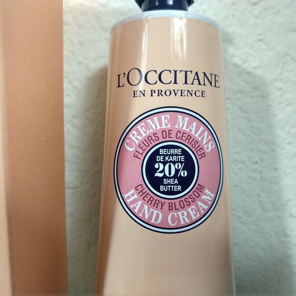 L'Occitane Limited Edition 20% Shea Cherry Blossom Hand Cream 150ML NIB - Picture 3 of 5